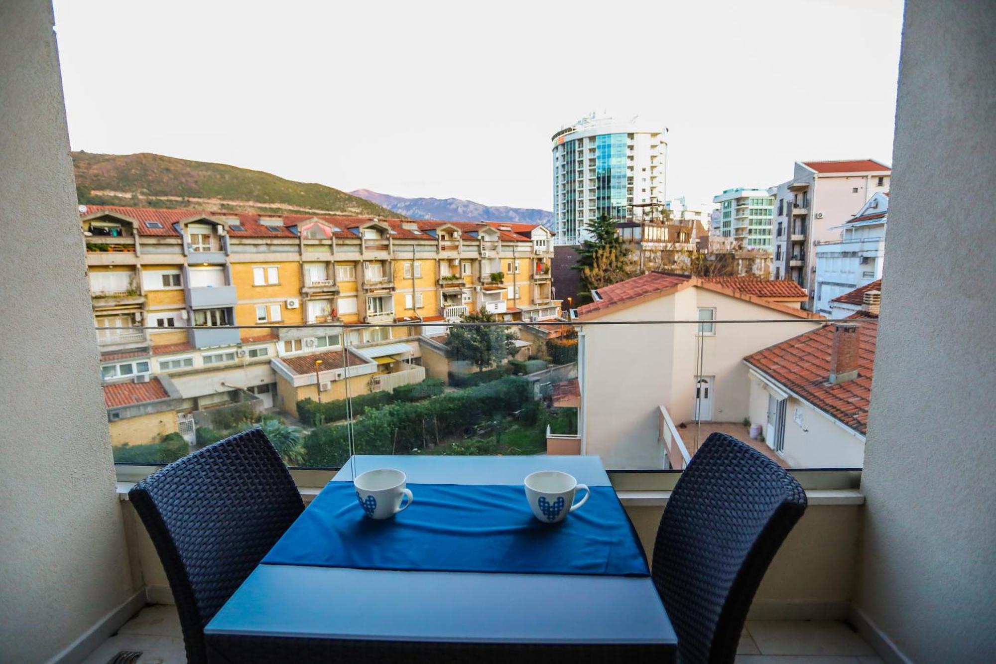 Montesun Boka Apartments Budva Quarto foto